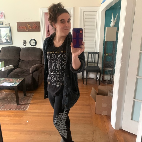 Meet your Posher, Estelle - Picture 5 of 8